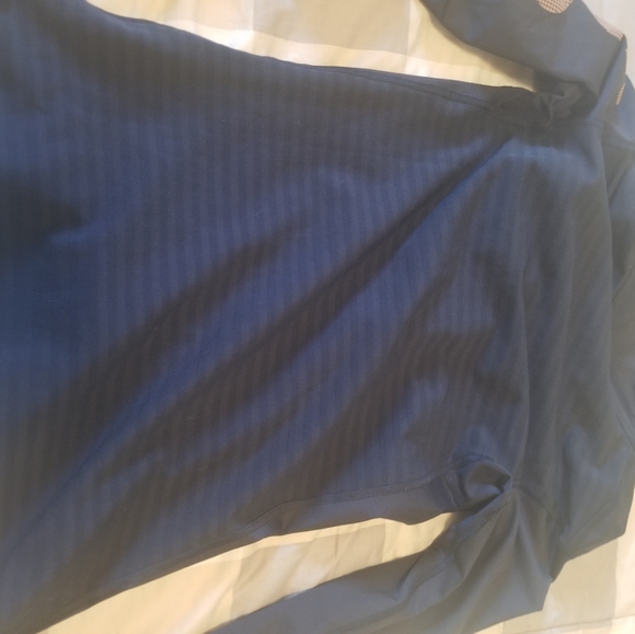 Nike half zip top - Picture 3 of 4